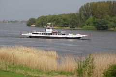 Elbfähre Hoopte-Zollenspieker